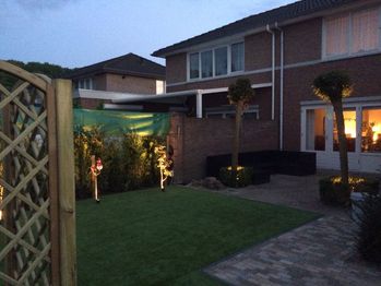 Kunstgras trampoline tuin Venlo