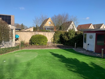 Puttinggreen in achtertuin Venlo